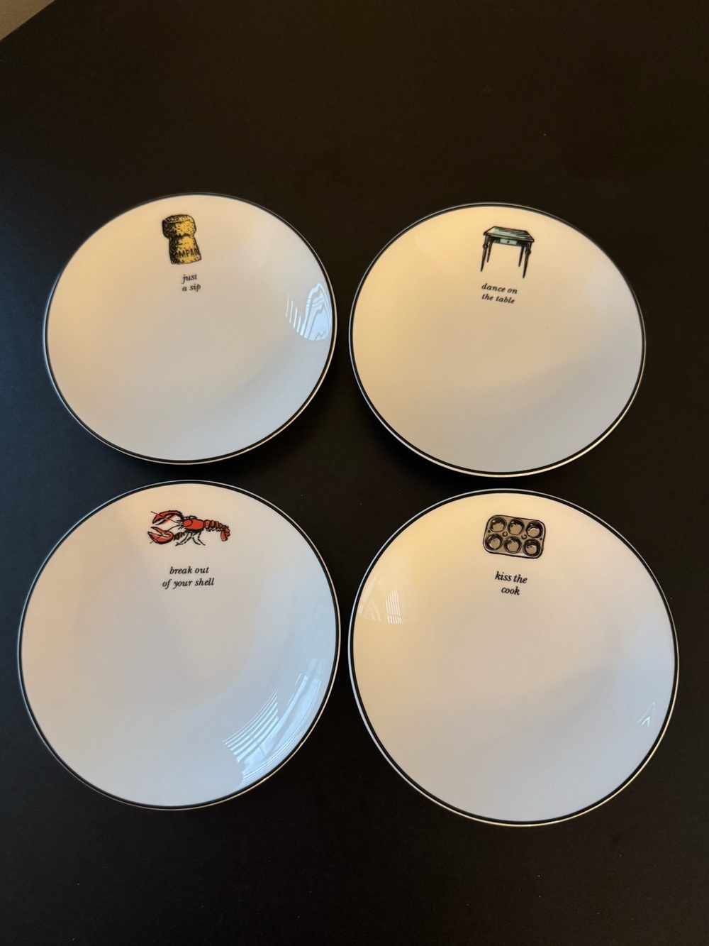 Kate Spade-White Ceramic Decorative 6”Plate Set with Black Trim (Set of 4)